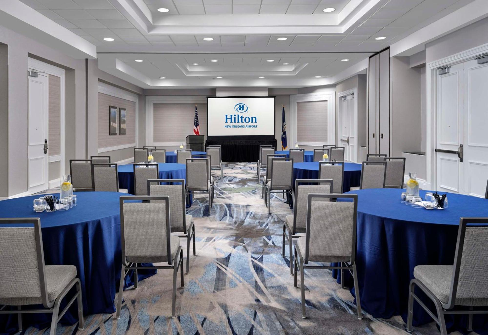 Отель Hilton New Orleans Airport Кеннер Экстерьер фото